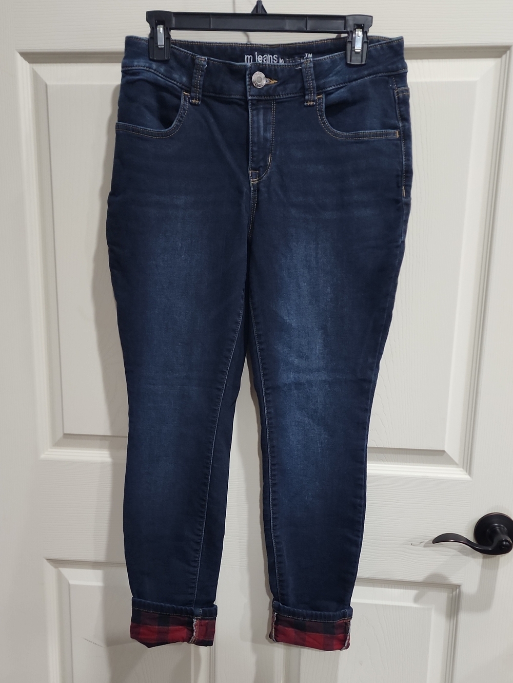 Maurices Dark Blue Cropped Skinny Jeans with Red Plaid Cuff